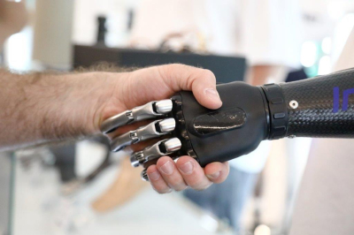 Чат-боты ChatGPT, Claude и Gemini перестали работать по всему миру