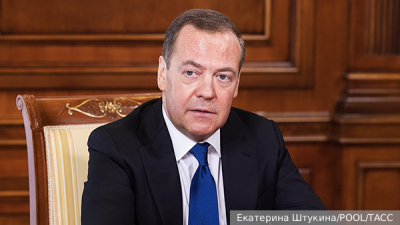 Российский рынок акций вырос на старте утренних торгов