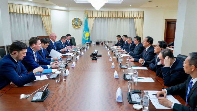 Перспективы сотрудничества обсудил Скляр с China Energy Investment Corporation