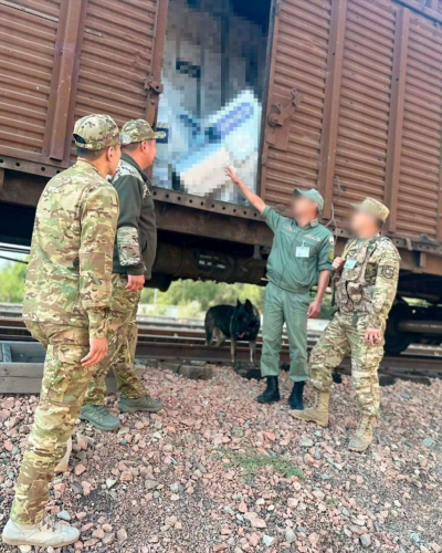 Пограничники КНБ пресекли попытку ввоза почти 900 тыс. пачек сигарет на 600 млн тенге
