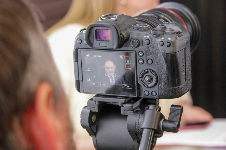 &laquo;У всех у нас отставка неизбежна&raquo;: глава Дагестана Меликов на слухи о своем уходе