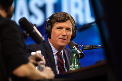 Такера Карлсона задержали в Израиле и отобрали паспорт