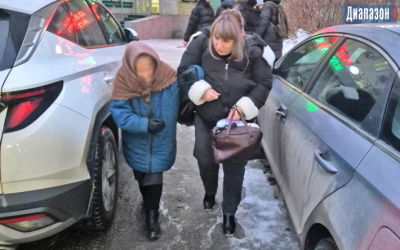94–летняя бабушка потерялась и плакала на улице