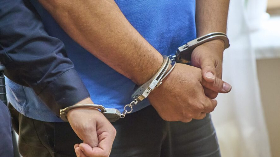 Двух силовиков задержали по подозрению в убийствах бизнесменов 25 лет назад 20/02/2026 &ndash; Новости