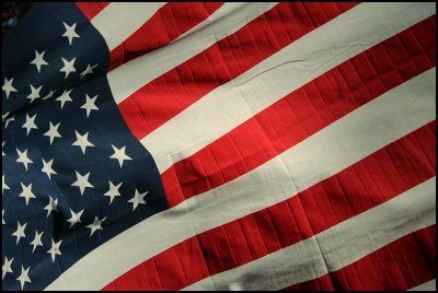 США вводят новые пошлины против 60 торговых партнёров