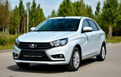 Ездить или владеть: что выгоднее &mdash; подписка на Lada или кредит