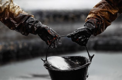 Должно пройти ощущение, что мы можем и дальше сыто жить на нефтяной ренте - политолог
