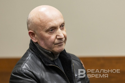 В Казани по делу о конверте на 2,5 млн пошел под суд экс-начальник отдела ЖКХ Кабмина Татарстана