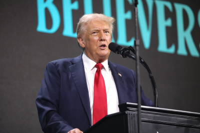 Трамп не исключил выхода США из НАТО