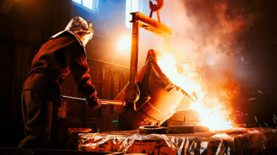 Автогонщик строит литейный завод в Атырау с 500 рабочими местами