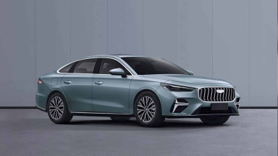 Новый Geely Emgrand с интерьером бизнес-класса показали на шпионских фото