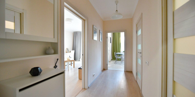 Юрист Леонова предупредила о штрафе за неприятный запах в квартире