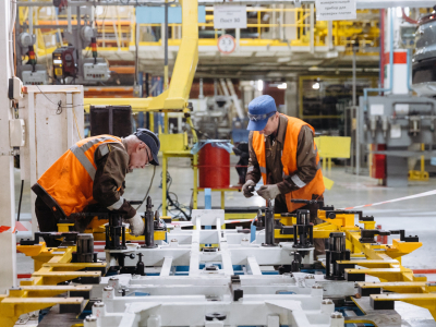 Дерипаска призвал перевести россиян на 12-часовой рабочий день и шестидневку