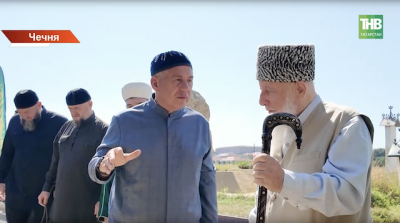 Рустам Минниханов посетил празднования 75-летия Ахмата-Хаджи Кадырова в Чечне