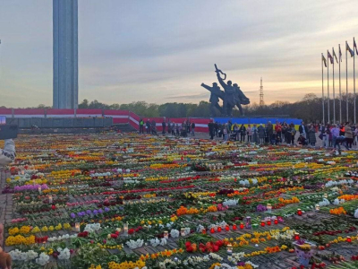 Россия выразила озабоченность досмотрами у дипмиссии в Латвии